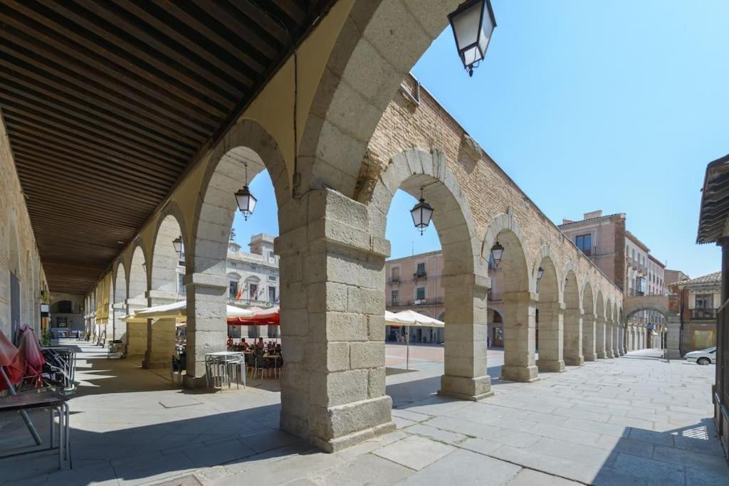 Apt - Plaza Mayor Of Avila - 1 Min Alcazar Екстер'єр фото